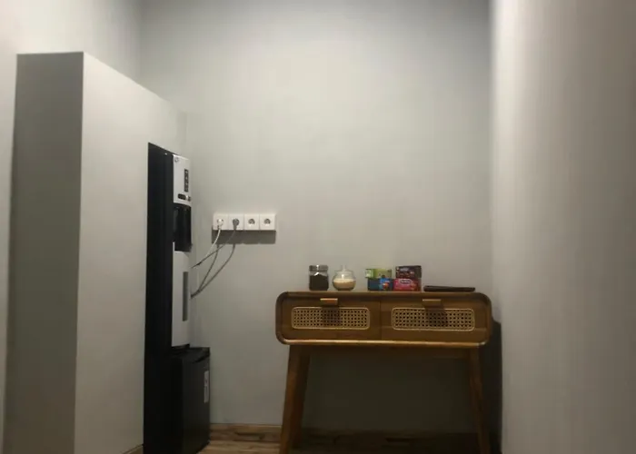 ゲストハウス Naomi パダンバイ